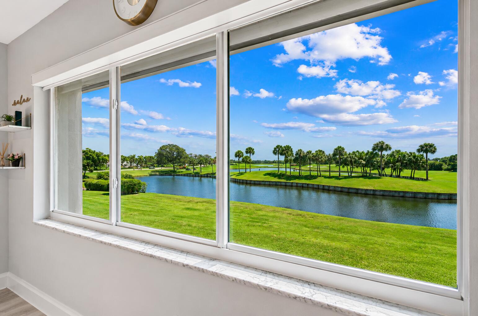 SOUTHPORT AT HUNTERS RUN CONDO - Residential