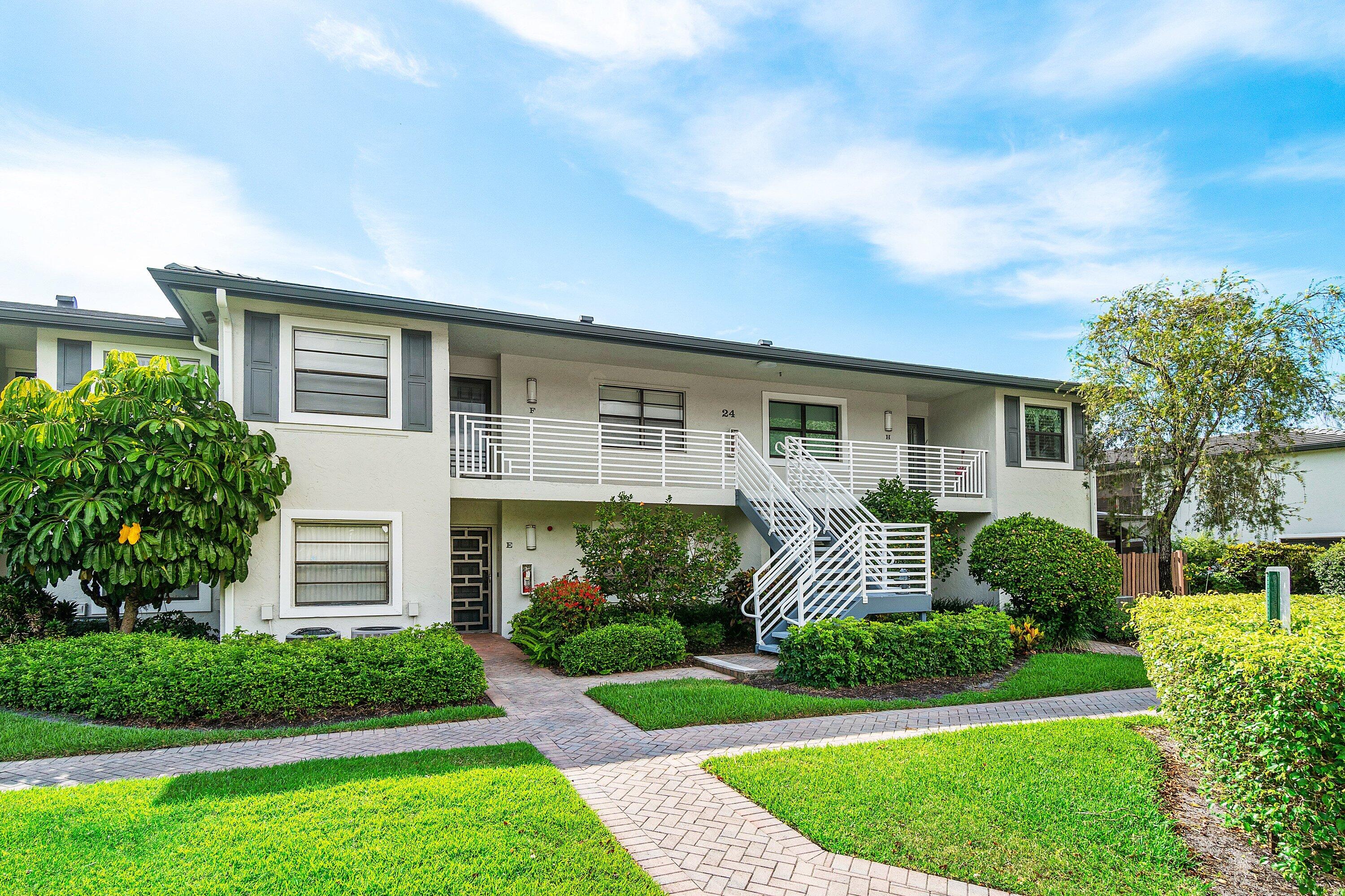 SOUTHPORT AT HUNTERS RUN CONDO - Residential