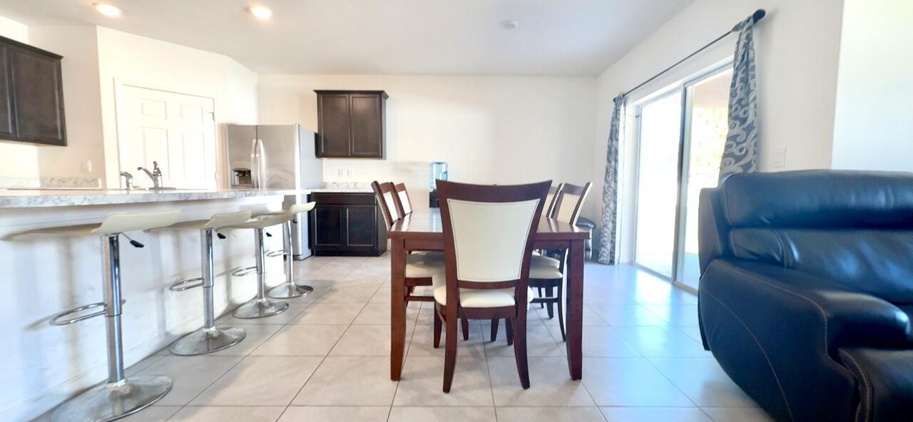 PORT ST LUCIE SECTION 4 - Residential