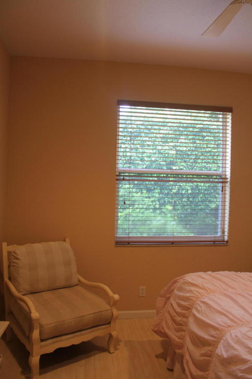 GLEN OAKS 1ST ADD - Residential