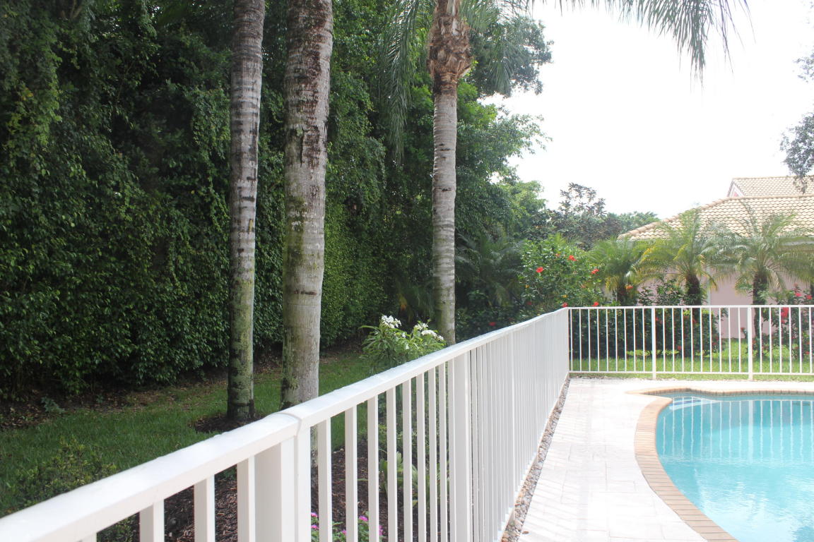 GLEN OAKS 1ST ADD - Residential