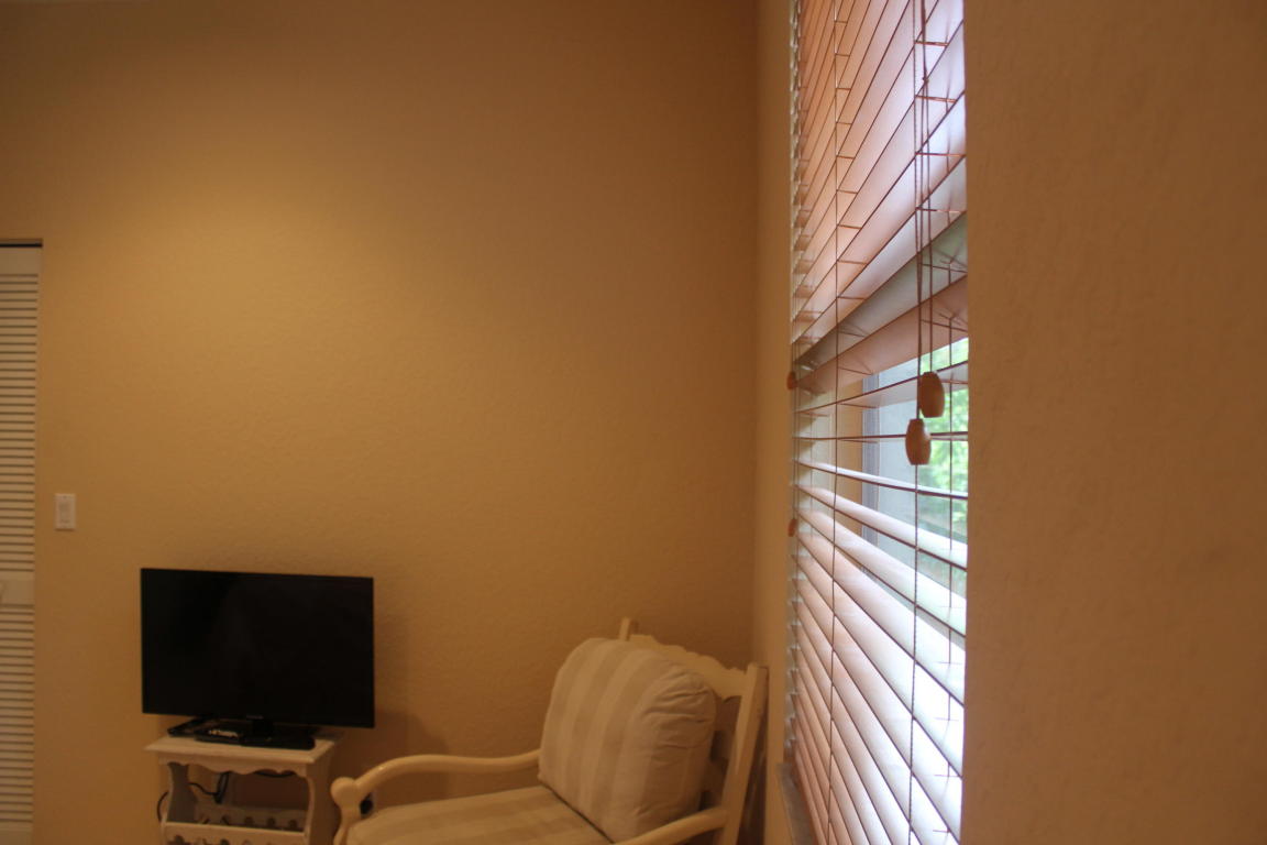 GLEN OAKS 1ST ADD - Residential