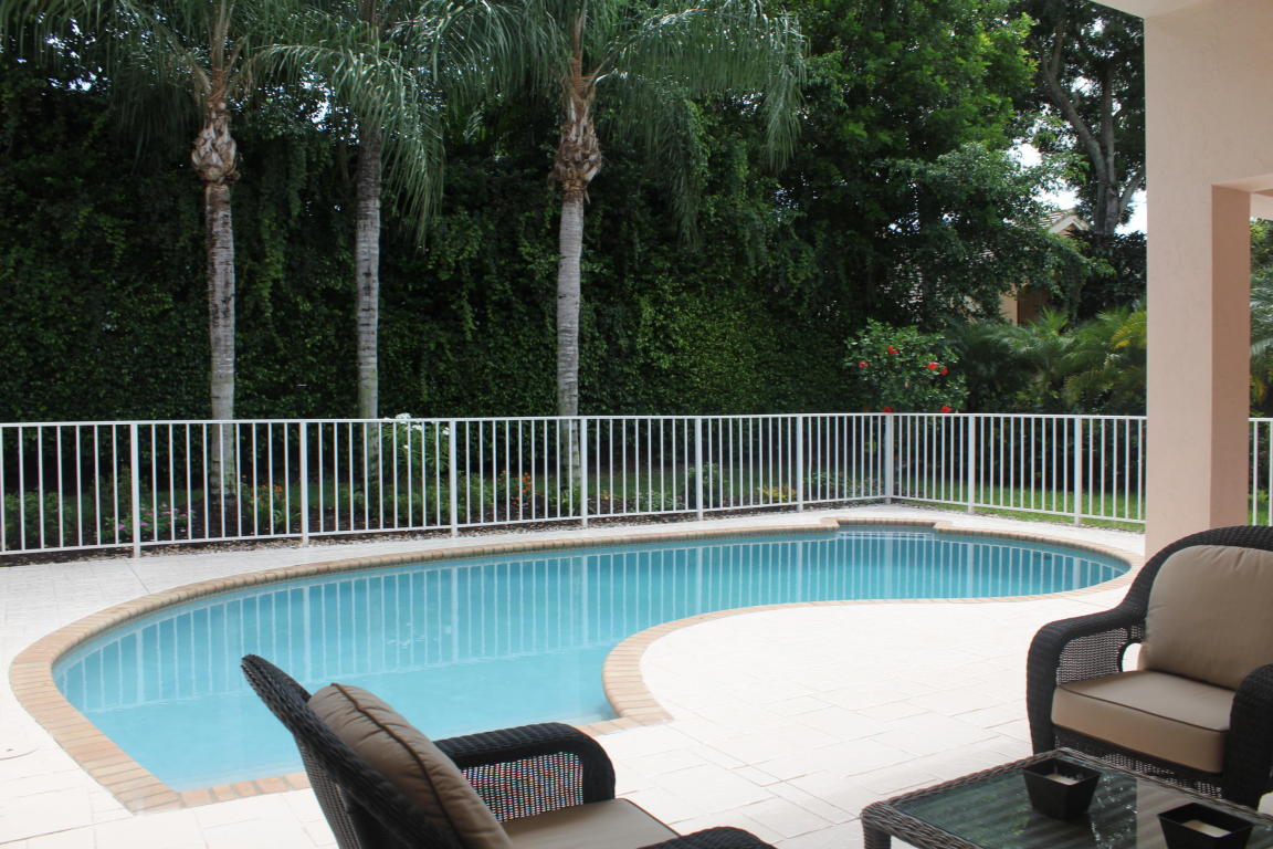 GLEN OAKS 1ST ADD - Residential