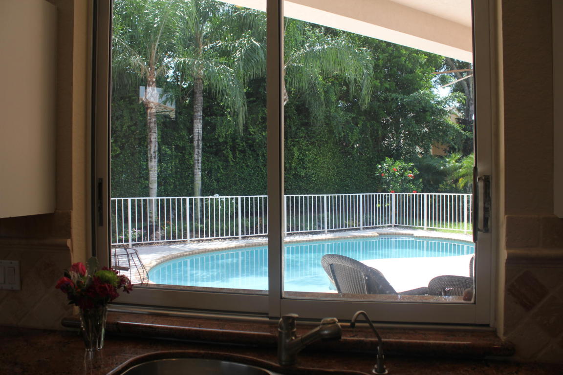 GLEN OAKS 1ST ADD - Residential