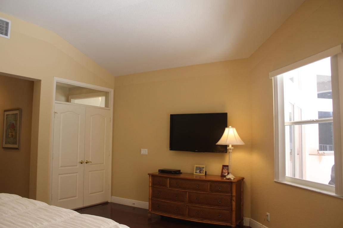 GLEN OAKS 1ST ADD - Residential