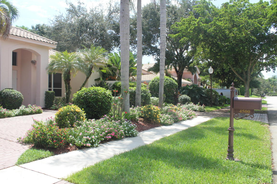 GLEN OAKS 1ST ADD - Residential