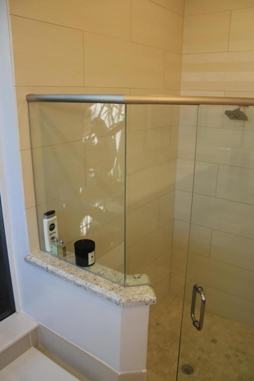 GLEN OAKS 1ST ADD - Residential