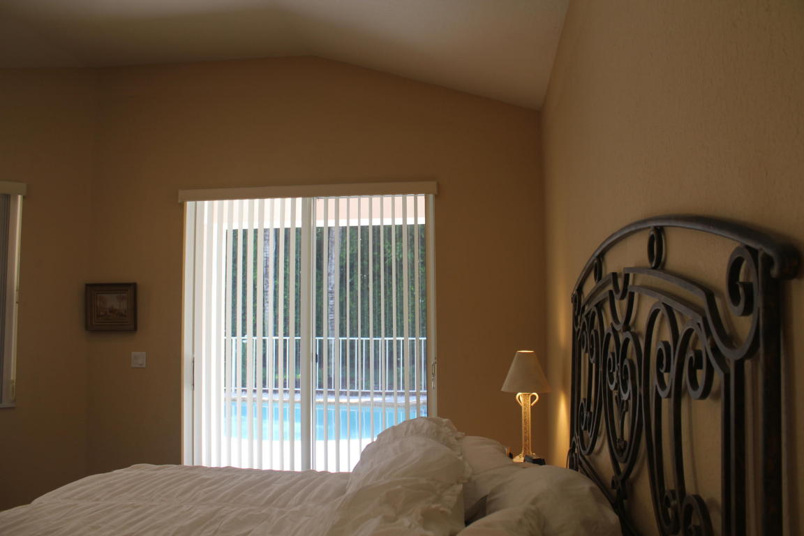 GLEN OAKS 1ST ADD - Residential