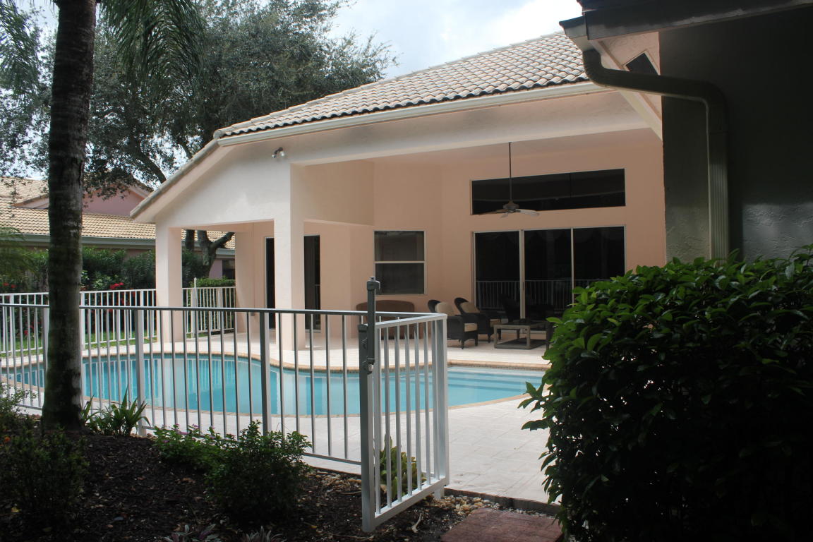 GLEN OAKS 1ST ADD - Residential