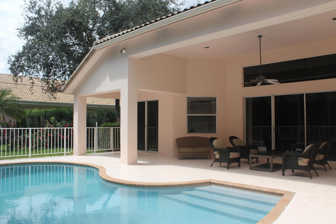 GLEN OAKS 1ST ADD - Residential