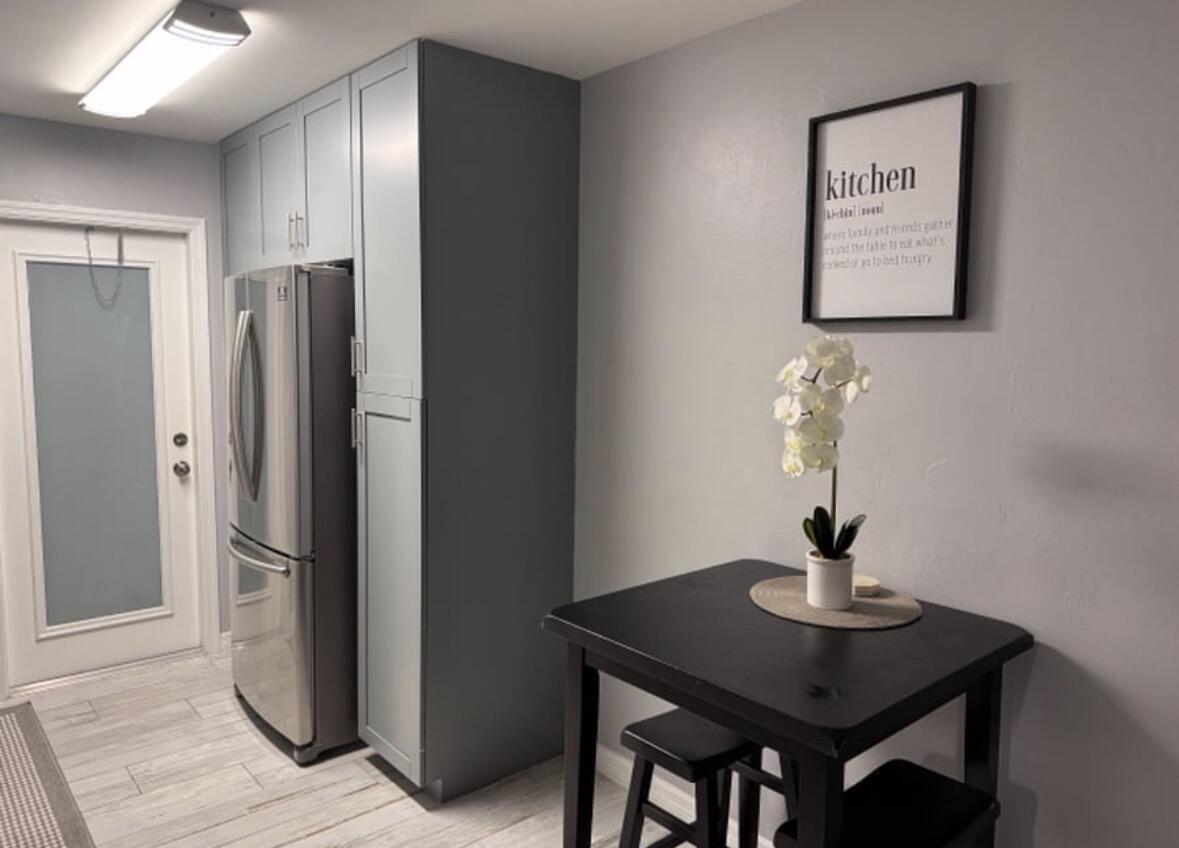 BUFFALO HEIGHTS - Residential Lease