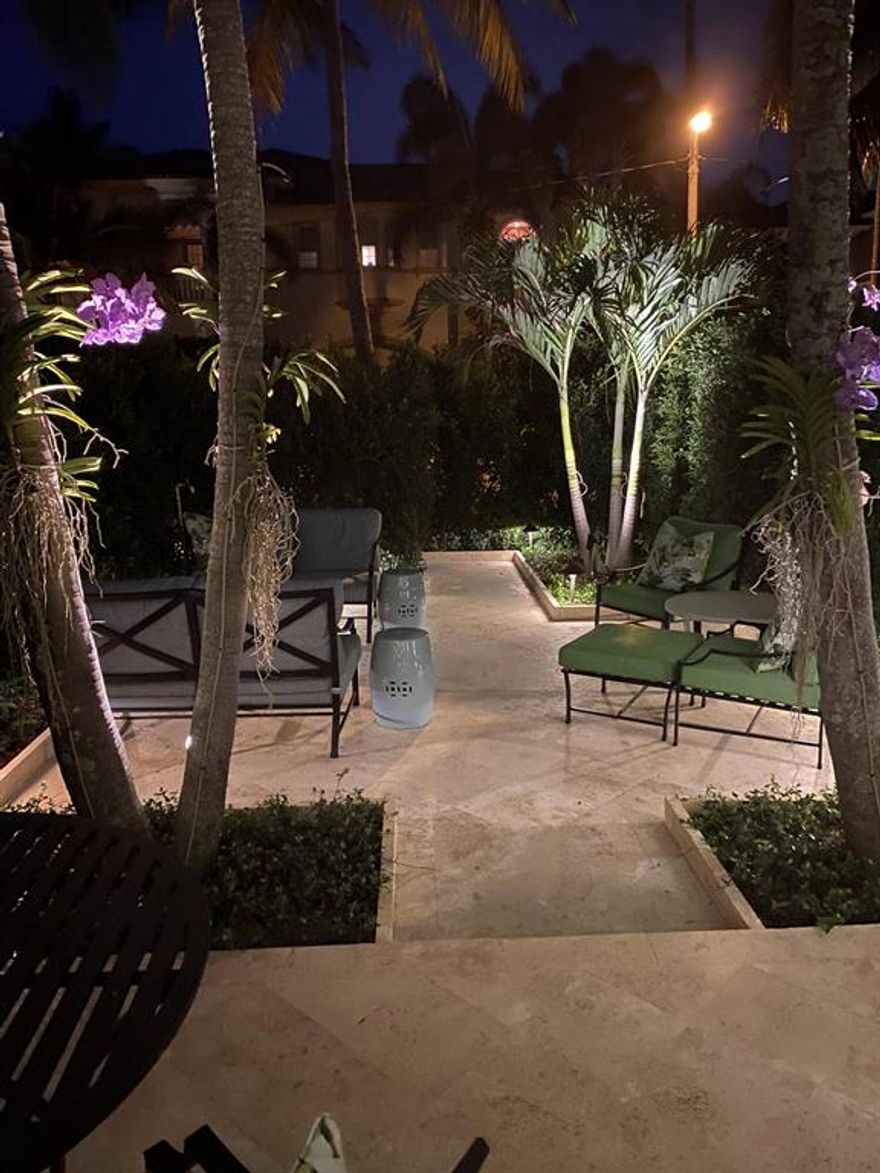 This lovely completely renovated 2 bedroom , 2 bath villa lives like a private house. Professionally designed by a Fort Lauderdale interior designer. Large private gated courtyard with custom lighting , landscaping and new outdoor terrace, impact windows and much more. The building takes a pet and the unit comes with one off street parking space and guest parking.