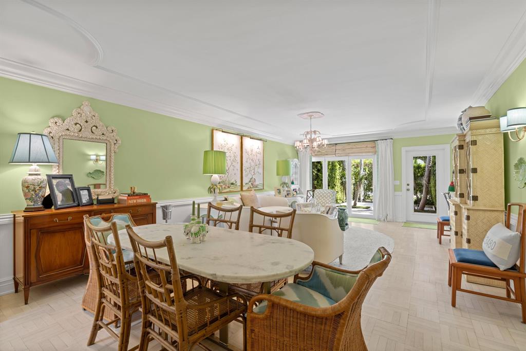 ISLAND VILLAS CONDO - Residential