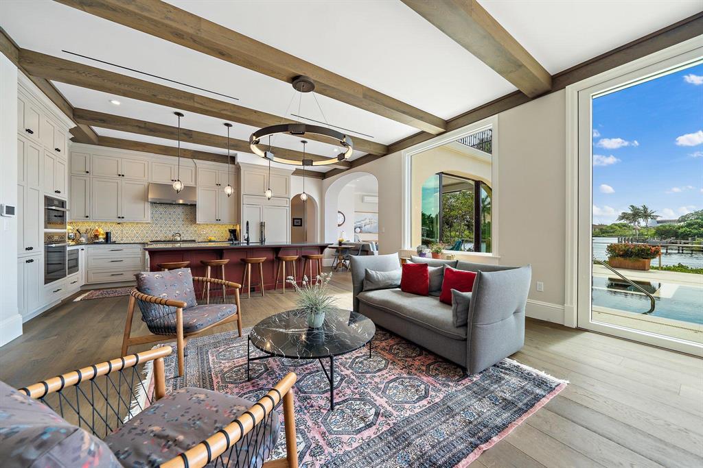 Passage Islands at Jonathan's Landing - Residential