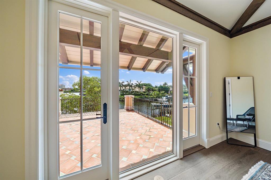 Passage Islands at Jonathan's Landing - Residential