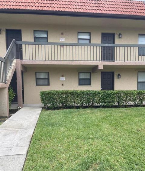 21906 Lake Forest Circle 102 Boca Raton FL 33433