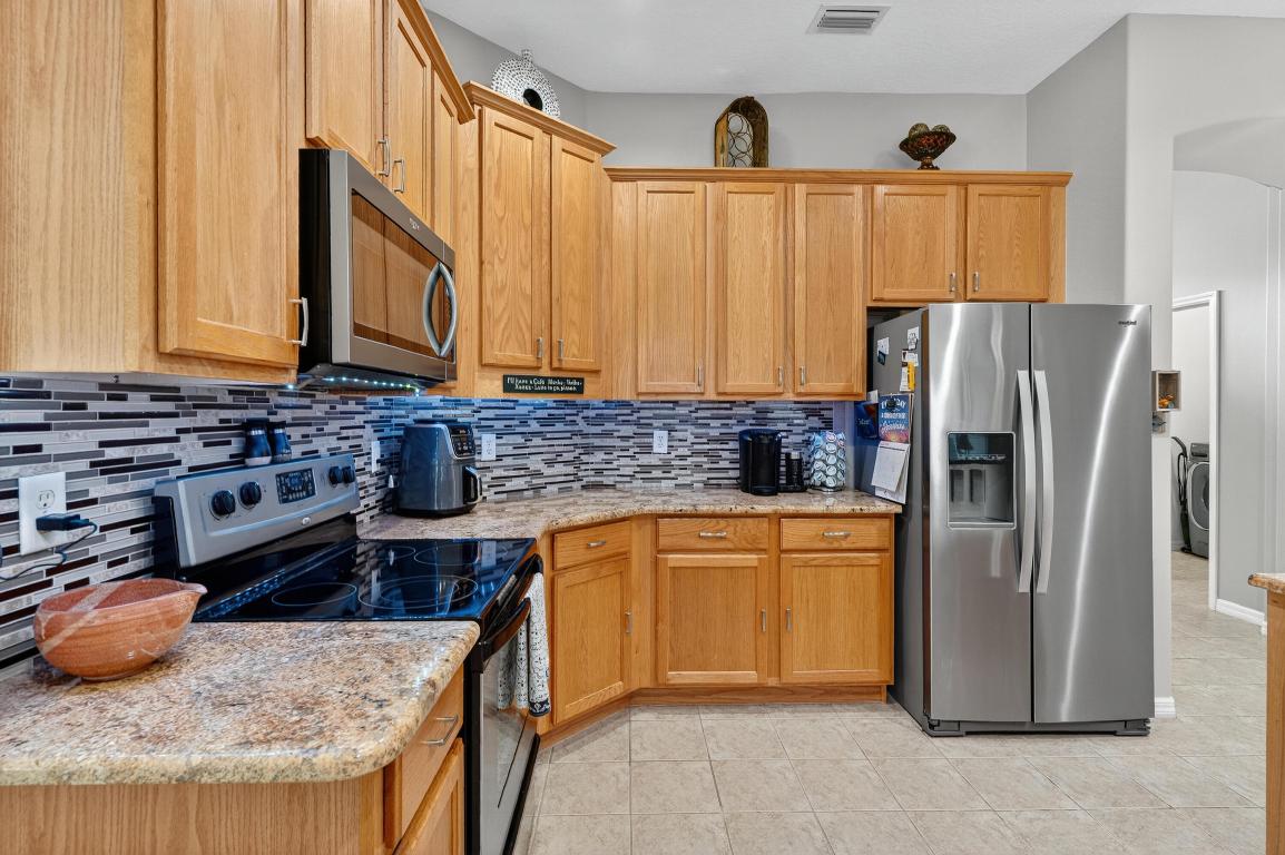 SEBASTIAN HIGHLANDS UNIT 13 - Residential