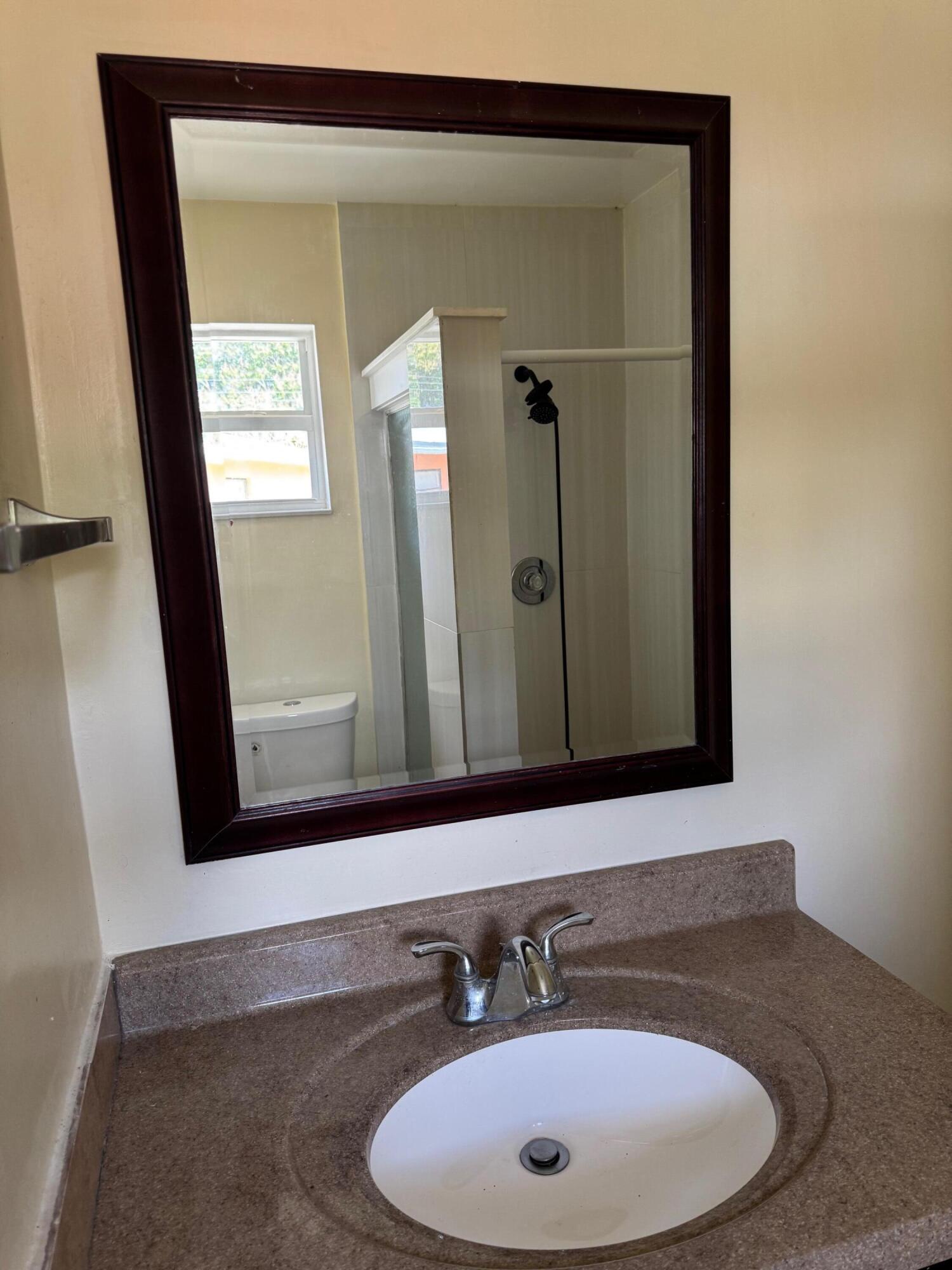 ZILADEN PROPERTIES - Residential Lease