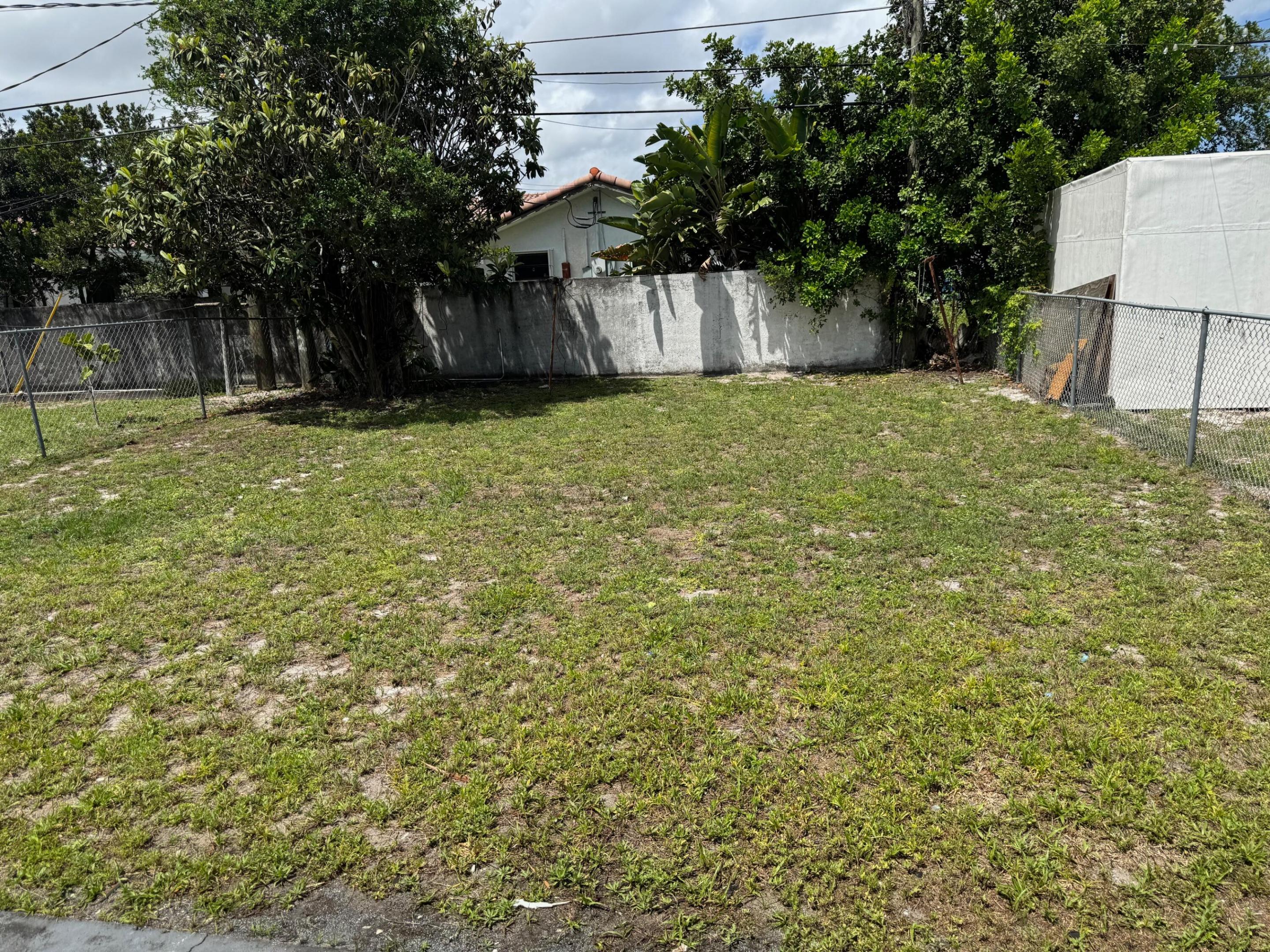 ZILADEN PROPERTIES - Residential Lease