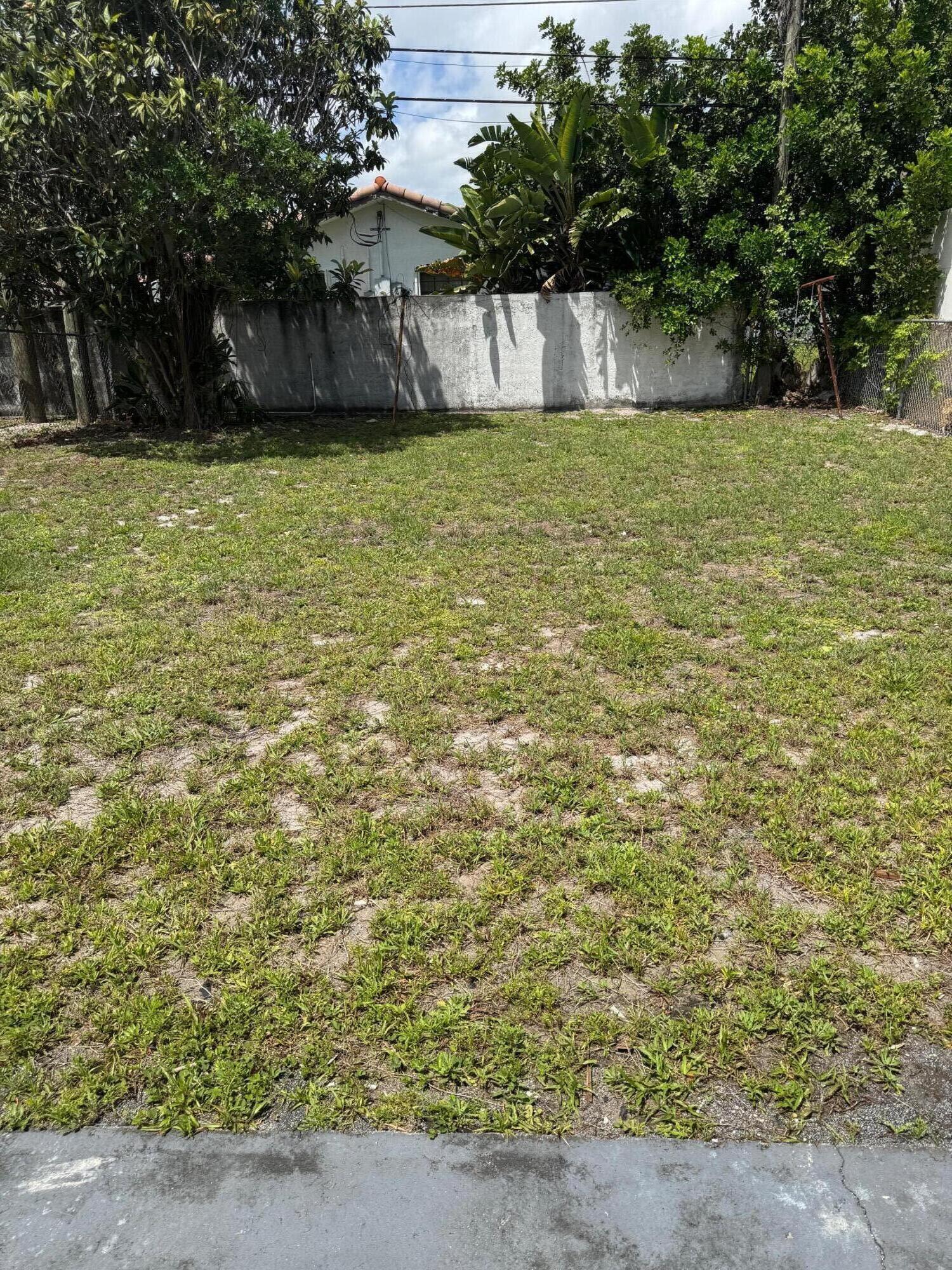 ZILADEN PROPERTIES - Residential Lease