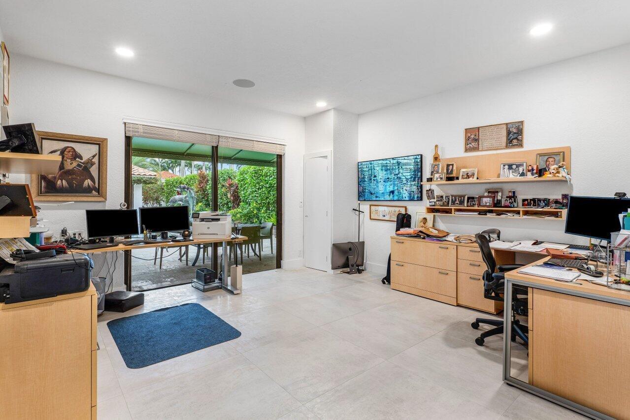 ROYAL PALM COVE / POLO CL - Residential