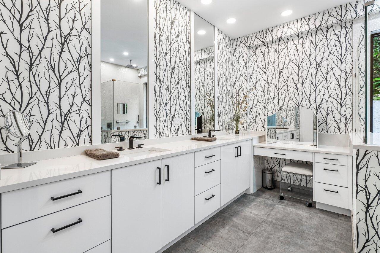 ROYAL PALM COVE / POLO CL - Residential