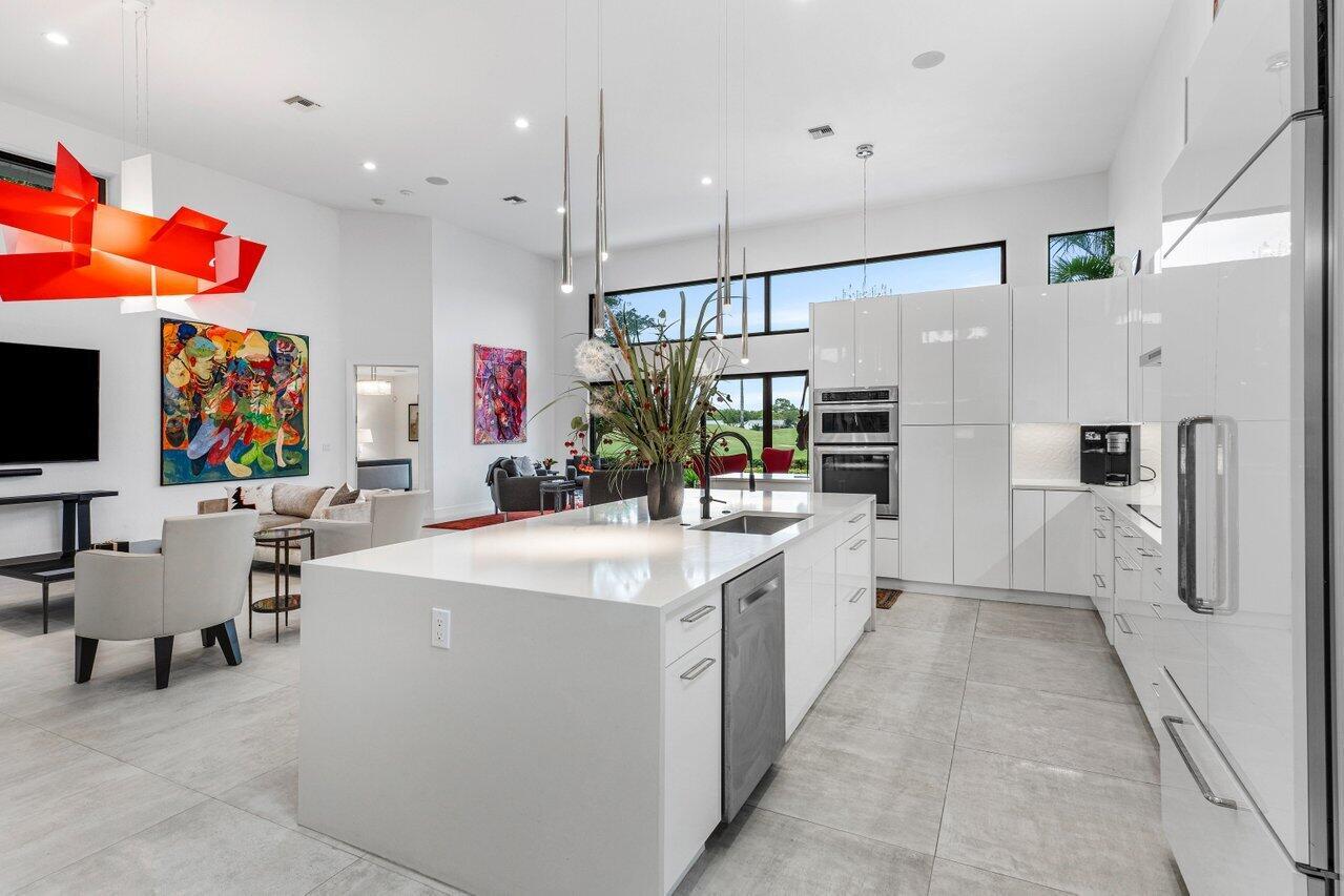 ROYAL PALM COVE / POLO CL - Residential