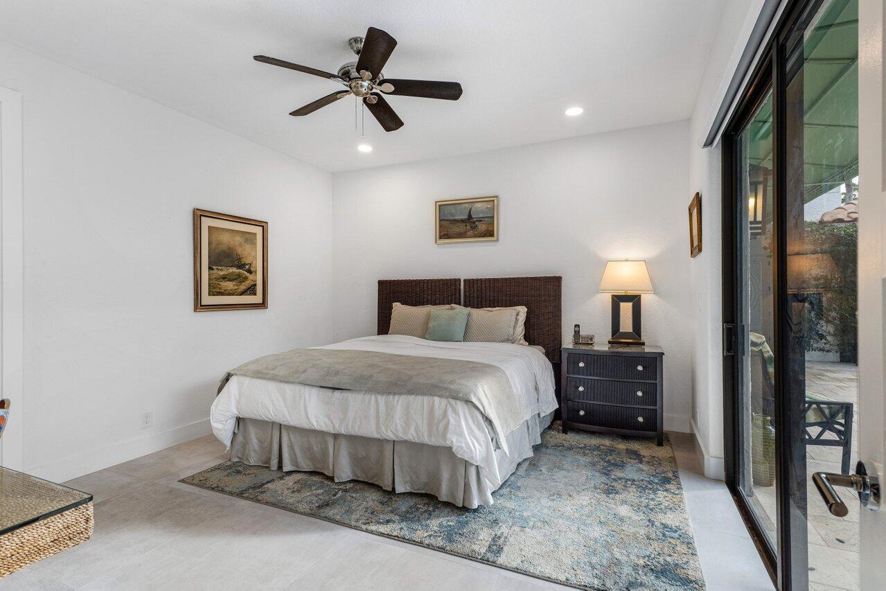 ROYAL PALM COVE / POLO CL - Residential