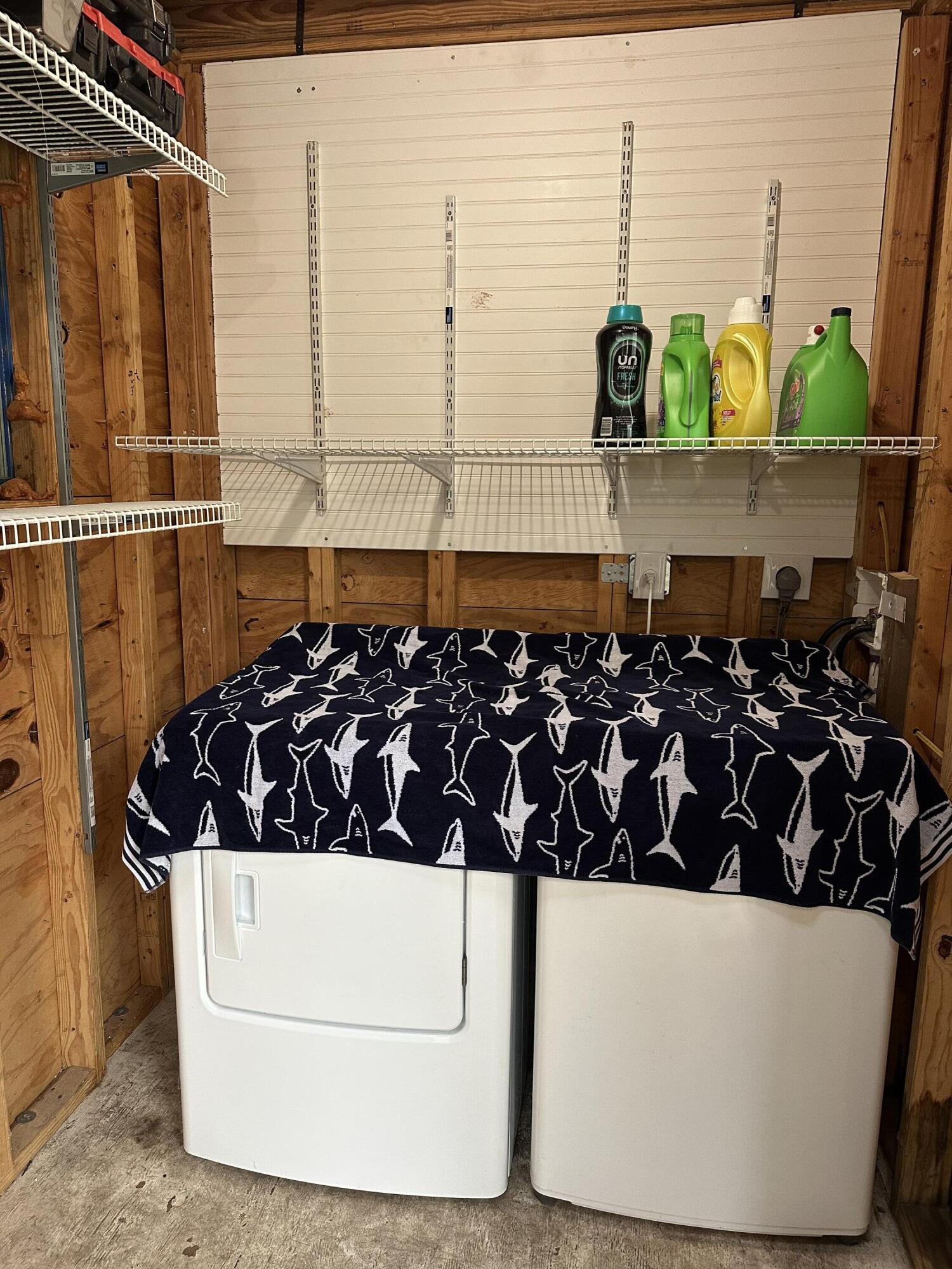 GREENWOOD - Residential Lease