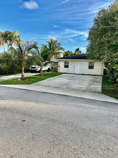 GREENWOOD - Residential Lease