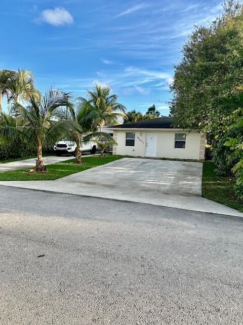 GREENWOOD - Residential Lease