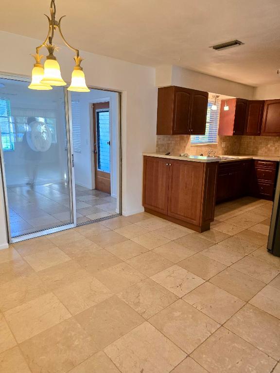 SOUTH JENSEN HEIGHTS - Residential