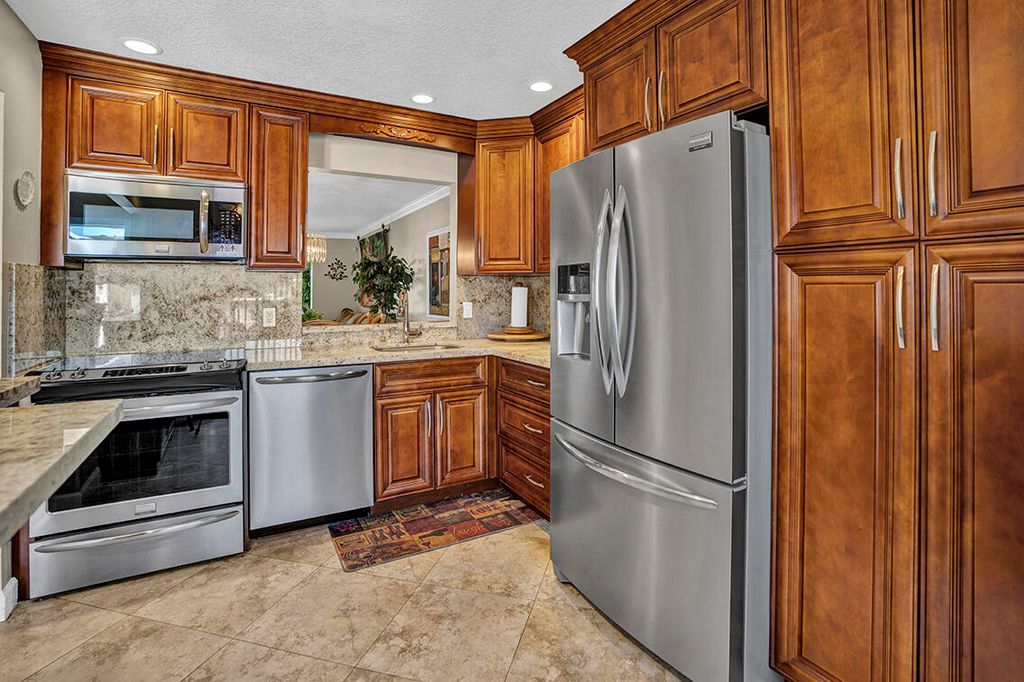 Photo of 6722 Moonlit Drive, Delray Beach, FL 33446 (MLS # R11081203)