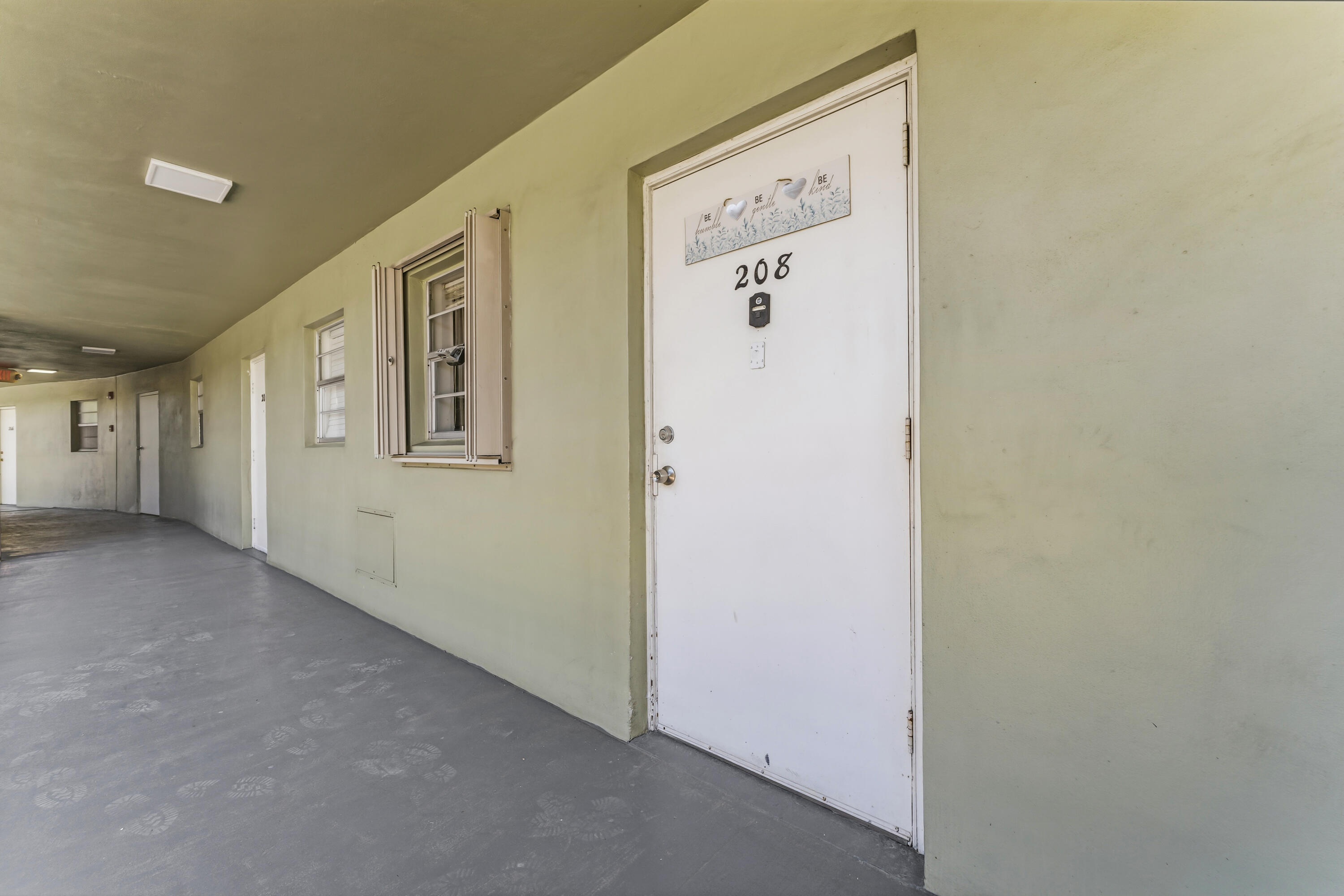 JAMESTOWN CONDO - Residential