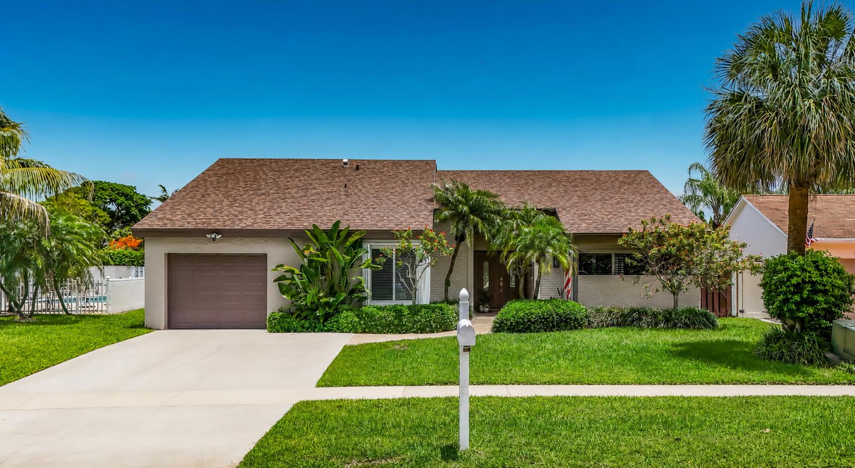 16751 Redwood Way, Weston FL 33326
