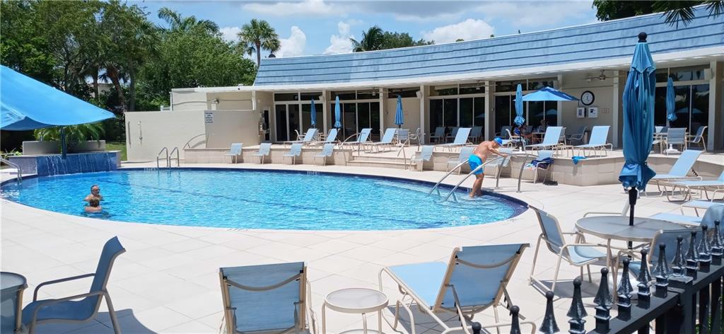 Hillsboro Cove - Residential