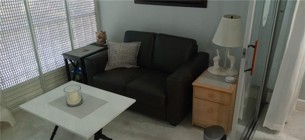 Hillsboro Cove - Residential