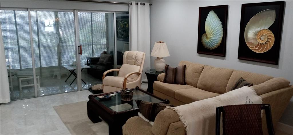 Hillsboro Cove - Residential