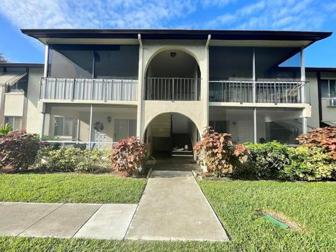 5839 La Pinata Boulevard C1 Greenacres FL 33463