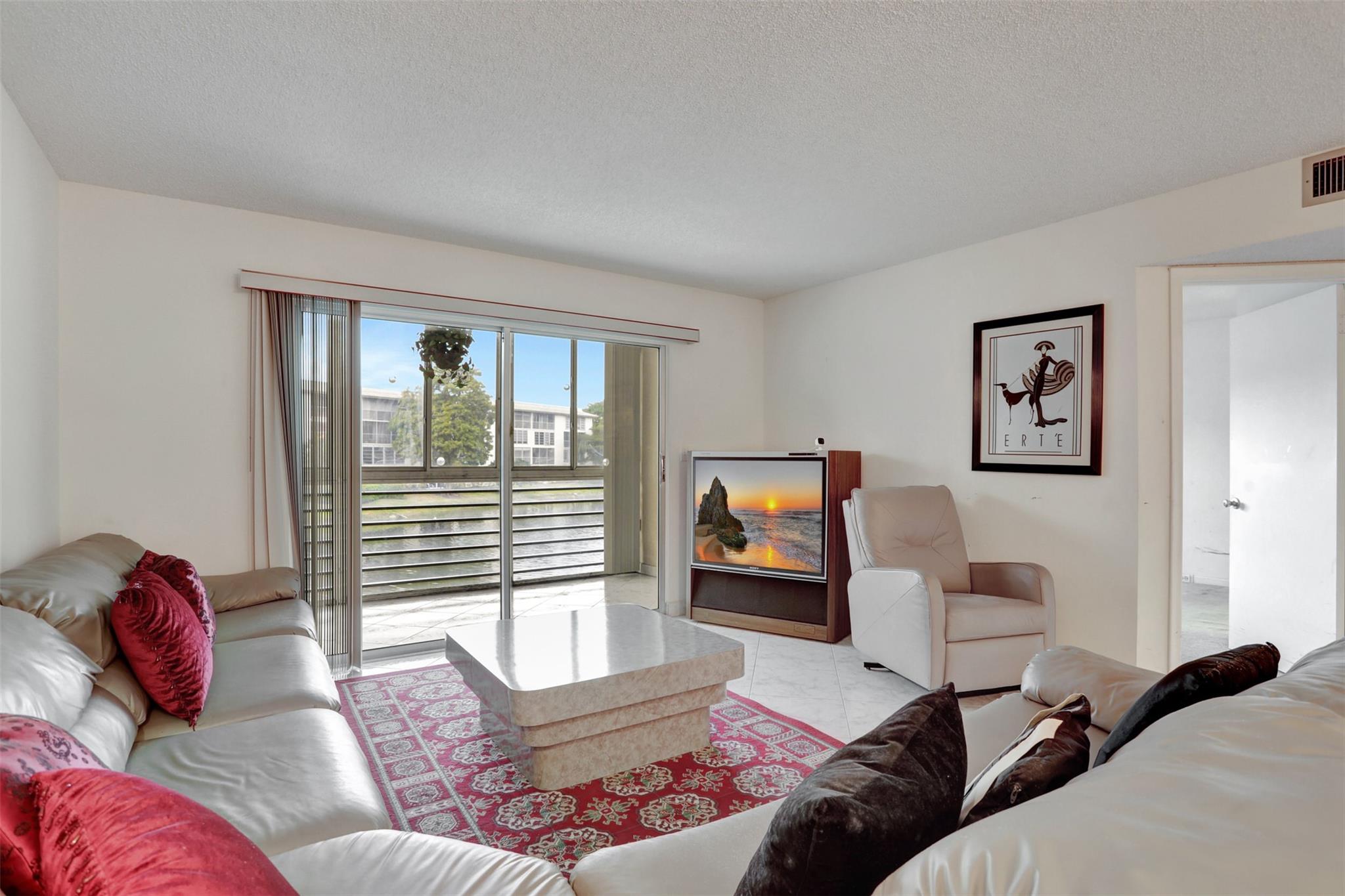 WYNMOOR VILLAGE - Residential