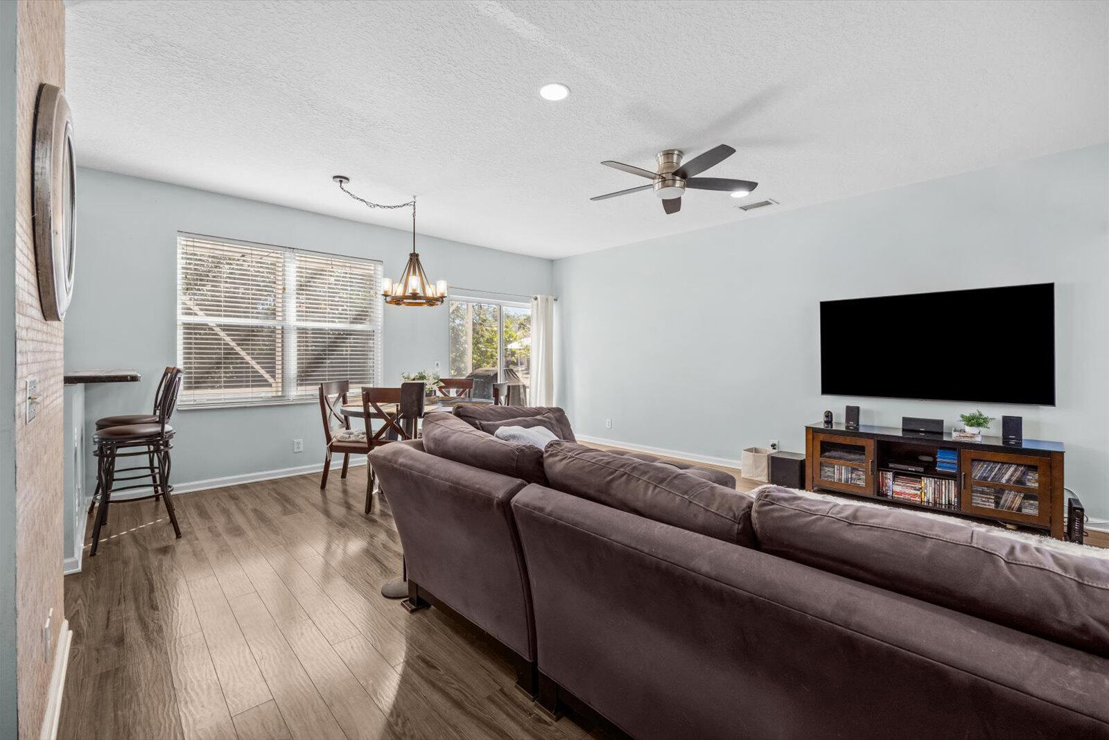 LAUREL OAKS AT JUPITER 3 - Residential Lease