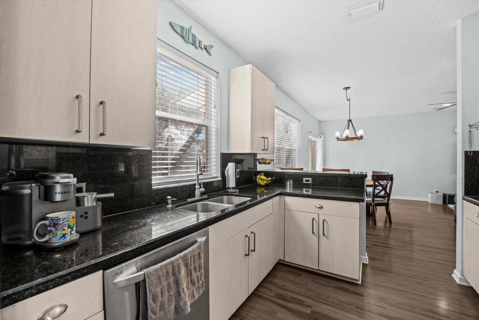 LAUREL OAKS AT JUPITER 3 - Residential Lease