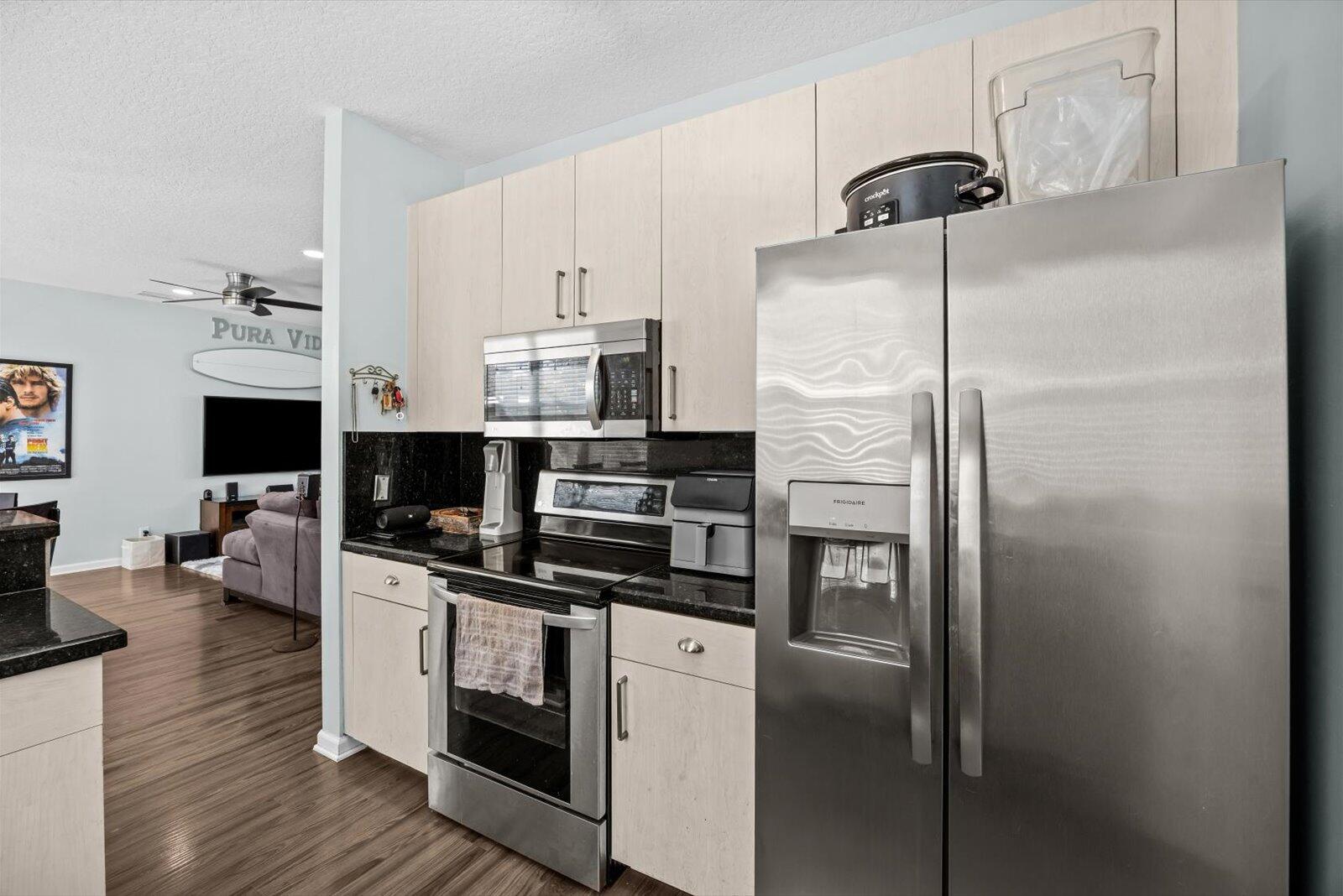 LAUREL OAKS AT JUPITER 3 - Residential Lease