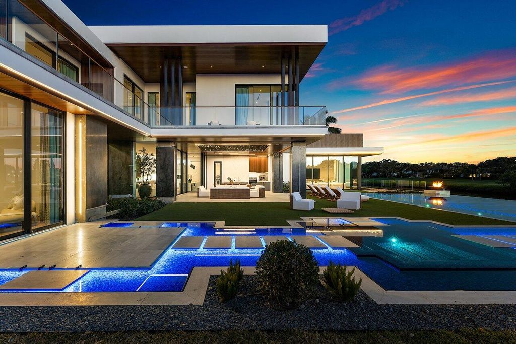 Photo of 126 Spinnaker Ln, Jupiter, FL 33477 (MLS # R11158270)