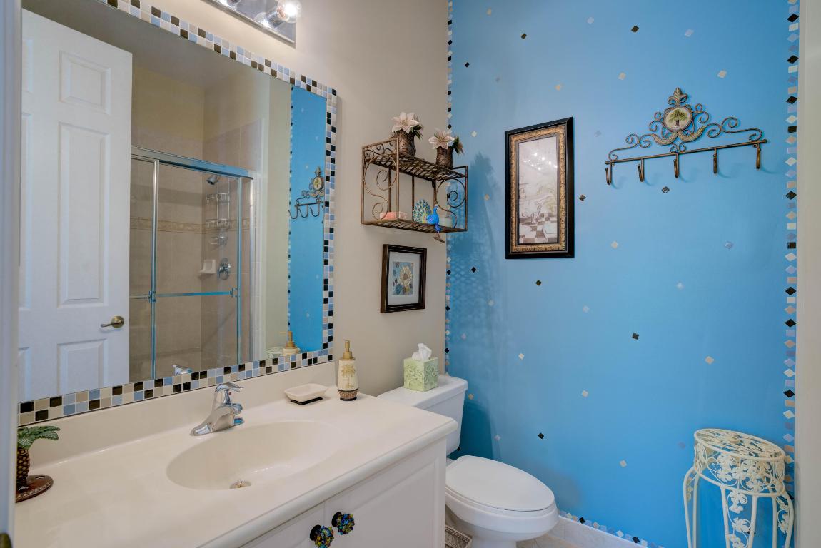 ABACOA TOWN CENTER 3 - Residential Lease