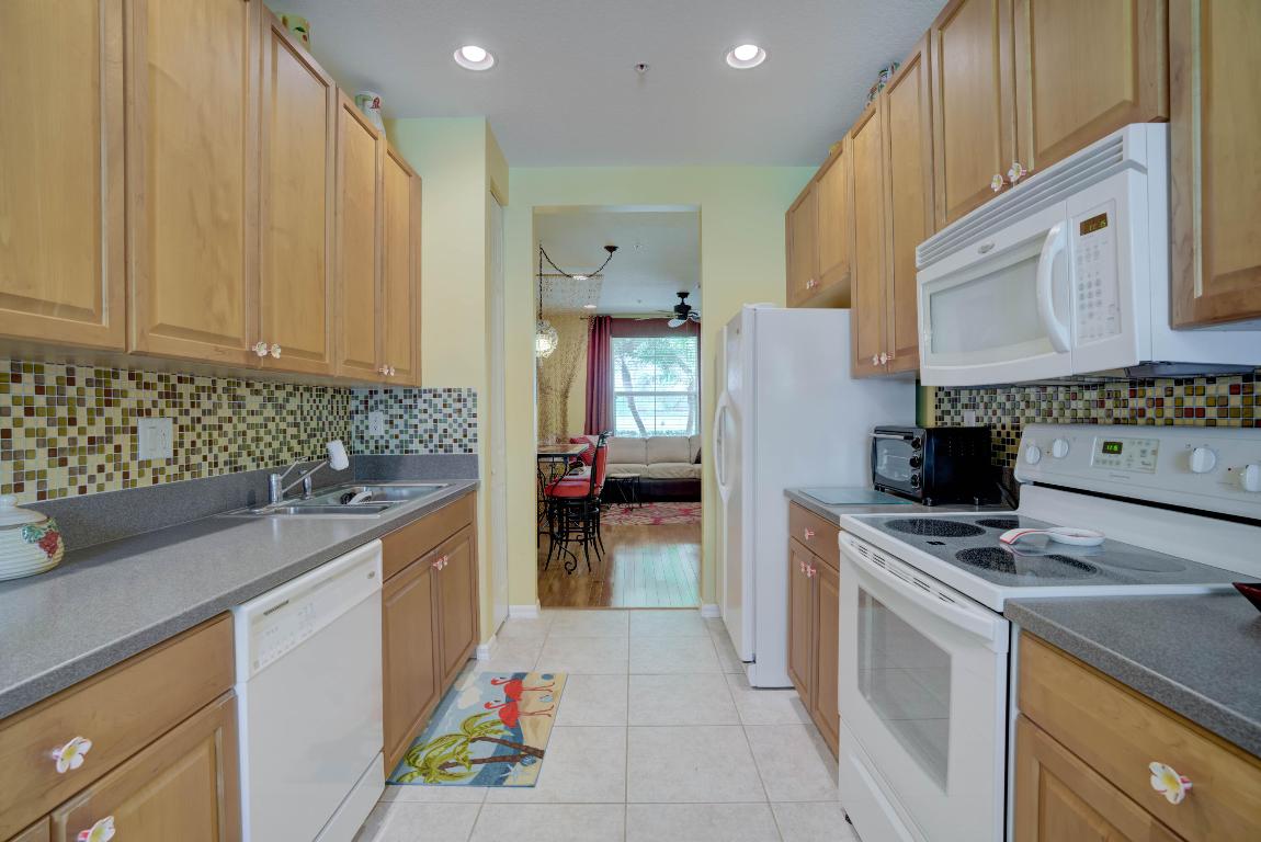 ABACOA TOWN CENTER 3 - Residential Lease