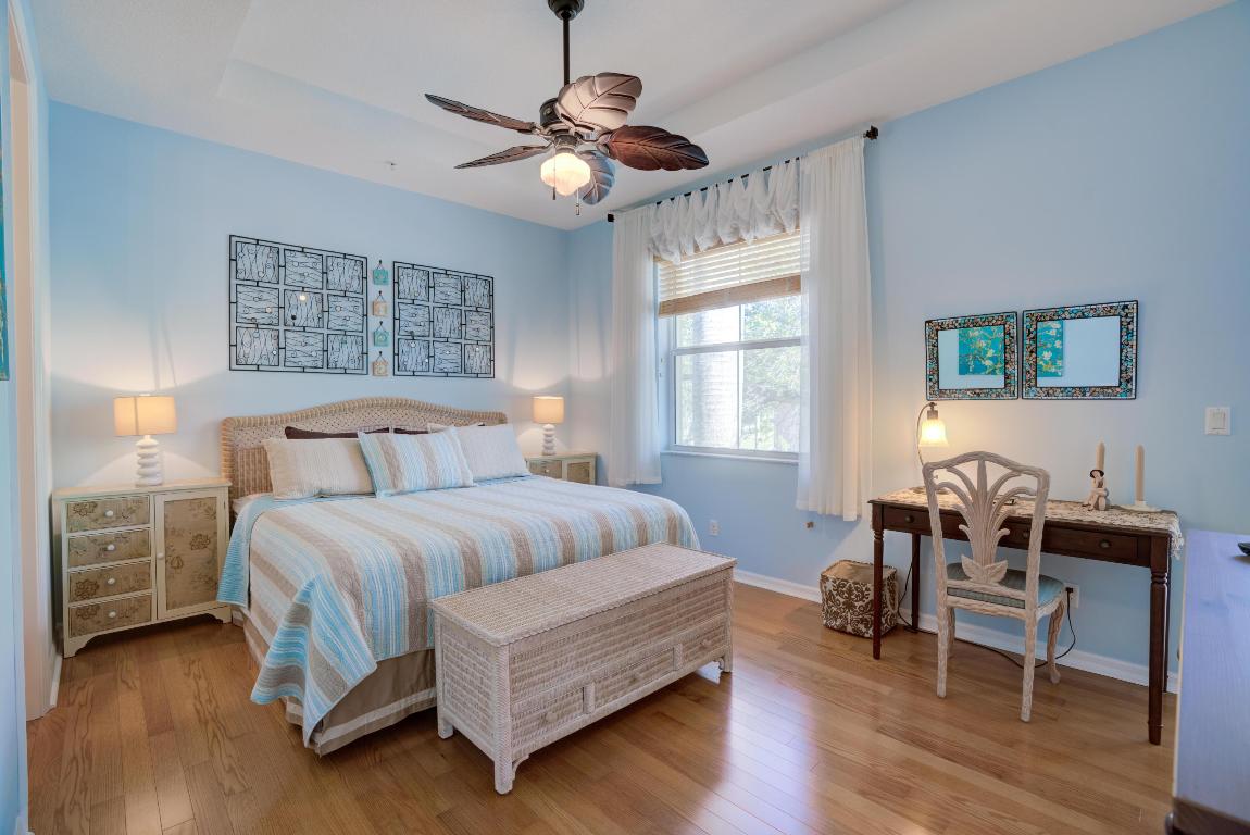 ABACOA TOWN CENTER 3 - Residential Lease