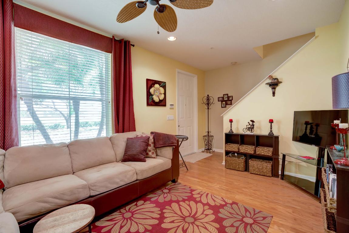 ABACOA TOWN CENTER 3 - Residential Lease