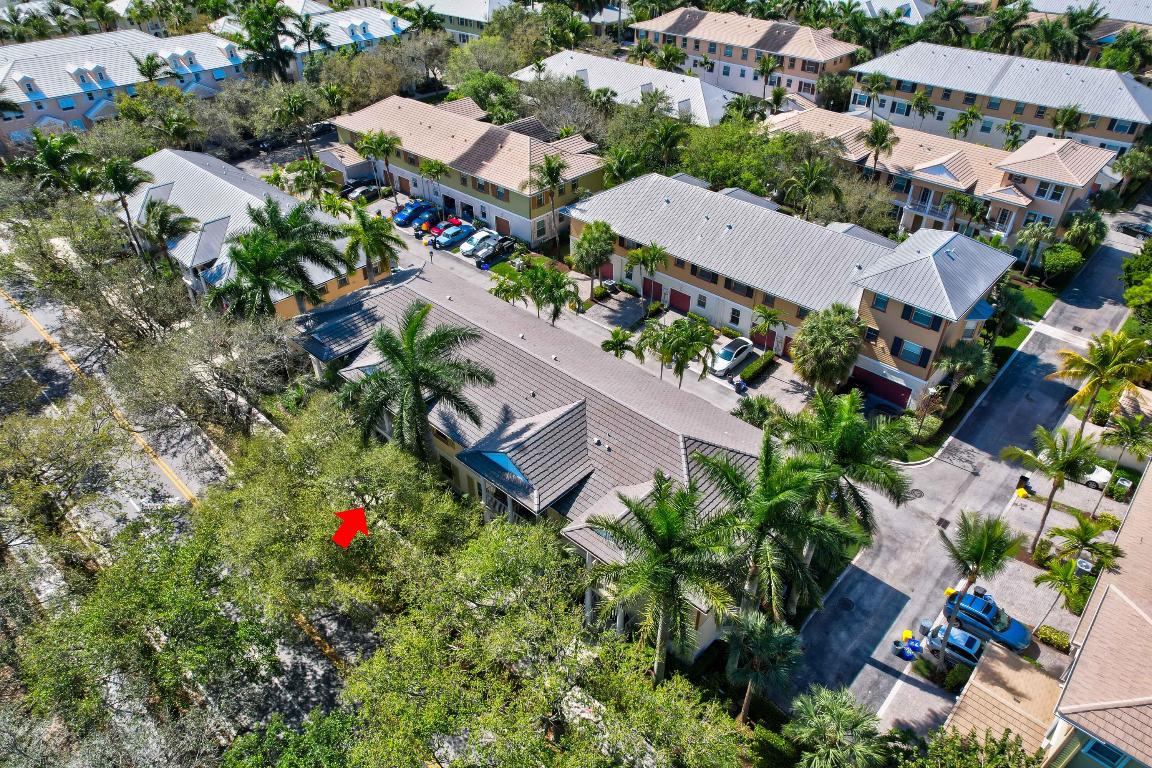 ABACOA TOWN CENTER 3 - Residential Lease