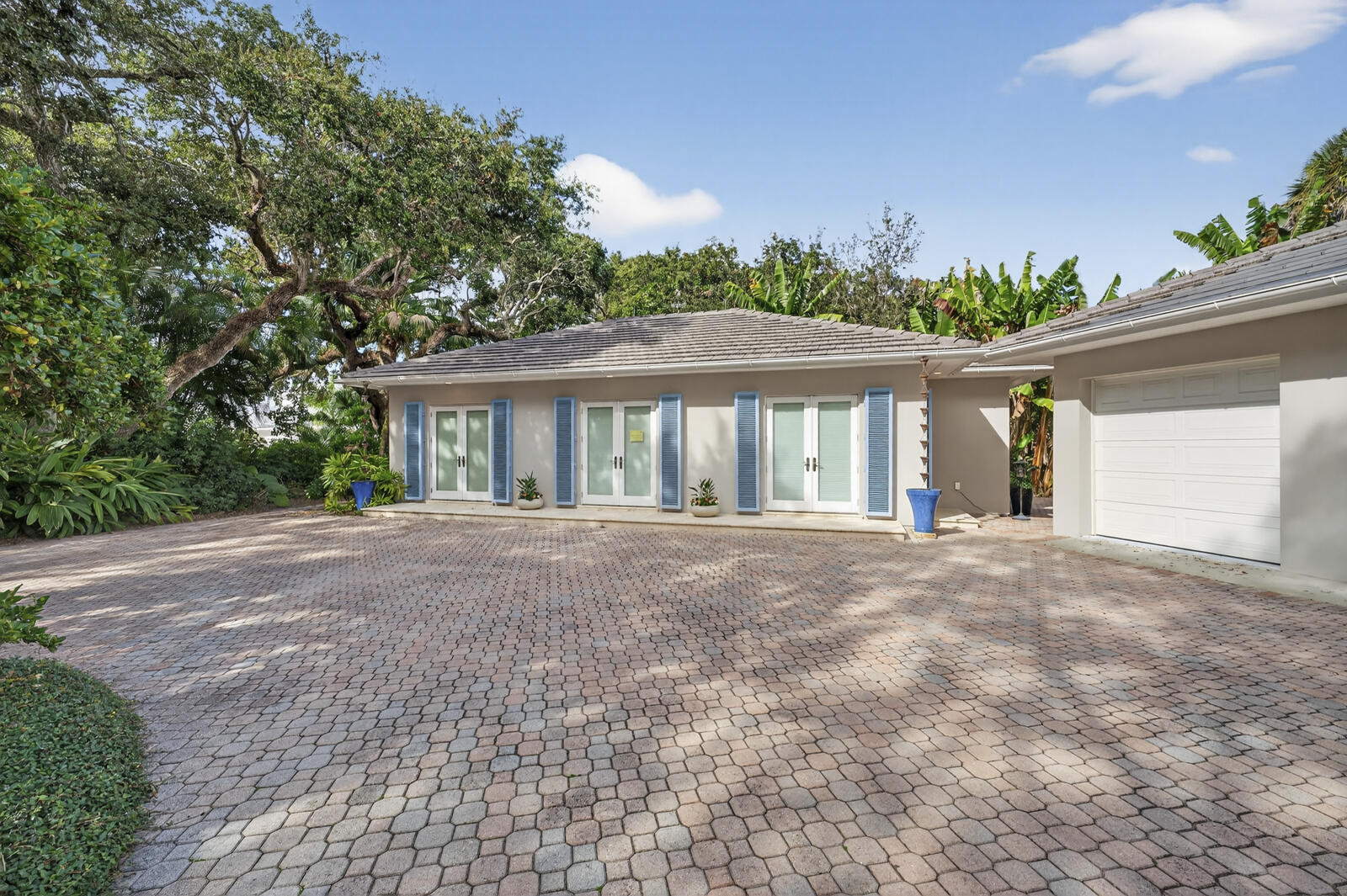 Riomar - Residential